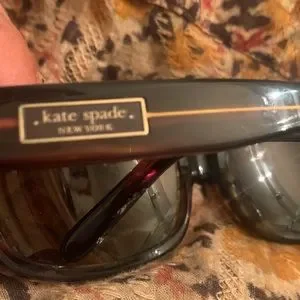 kate spade | Accessories | Kate Spade Vivians Sunglasses  display picture 2